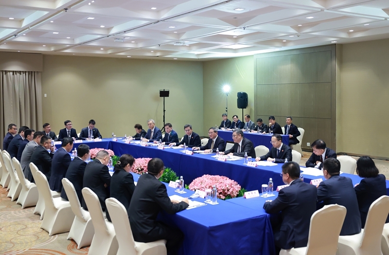 李强出席在巴西中资企业座谈会XxjpsgC007003_20250709_PEPFN0A001.JPG