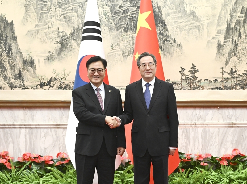 丁薛祥会见韩国国会议长禹元植XxjpsgC000362_20250904_PEPFN0A001.JPG